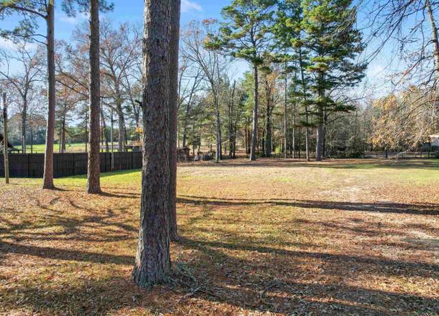 Property at 2013 W Lake Dr, Gladewater, TX 75647