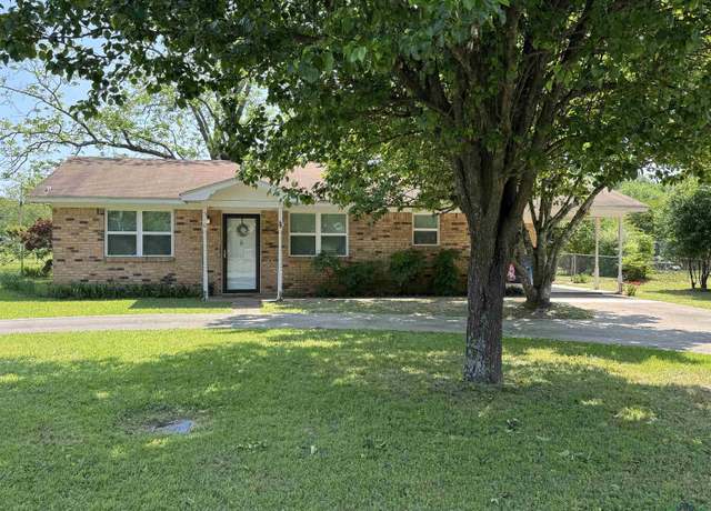 Property at 510 S Lake St, Waskom, TX 75692, 2 beds, 2 baths