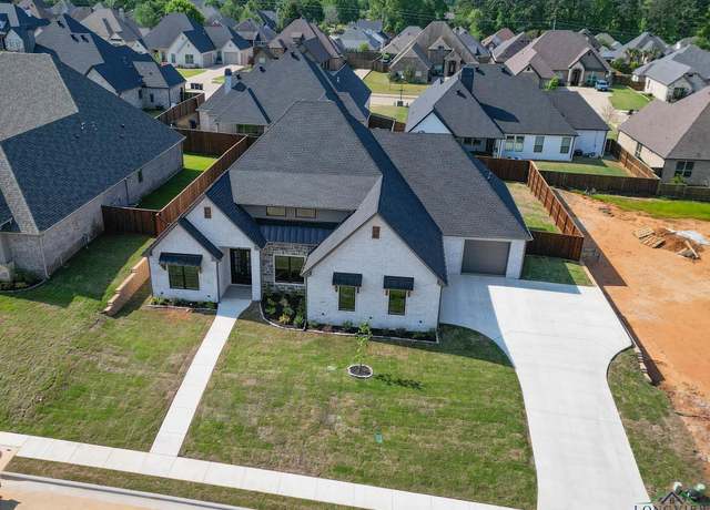 Property at 3927 Hidden Hills Cir, Longview, TX 75605, 4 beds, 3 baths