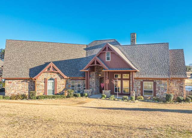 Property at 115 Rutland Dr, Hallsville, TX 75650, 5 beds, 4.5 baths
