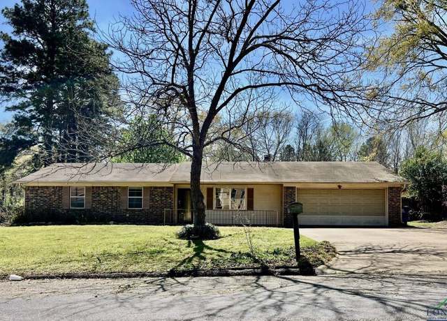 Property at 804 Robin Ln, White Oak, TX 75693, 3 beds, 2 baths