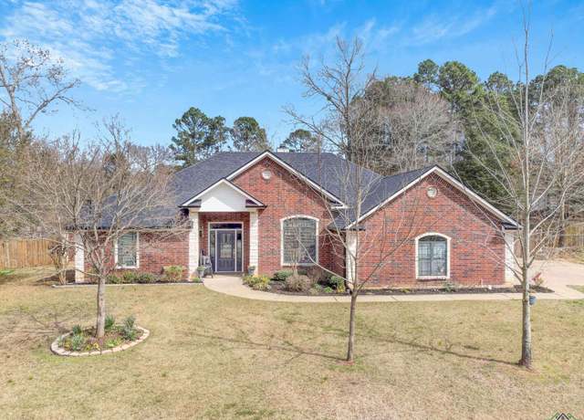 Property at 330 Cedar Ridge Rd, Longview, TX 75602, 4 beds, 3 baths