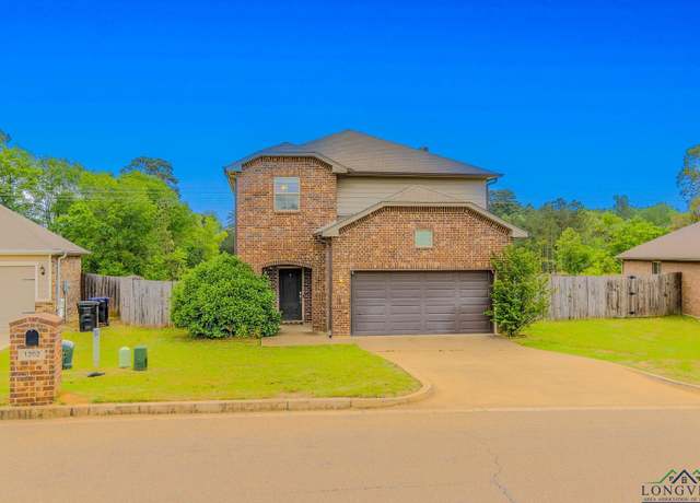 Property at 1202 Santa Cruz Dr, Longview, TX 75601, 3 beds, 2.5 baths