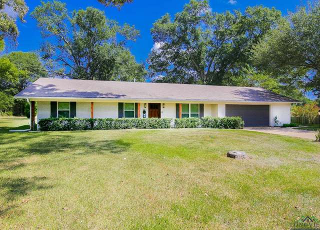 Property at 3627 Smelley Rd, Longview, TX 75605, 4 beds, 2 baths