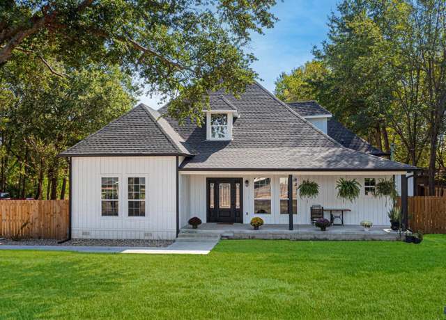 Property at 1804 Alpine Rd, Longview, TX 75601, 4 beds, 3 baths
