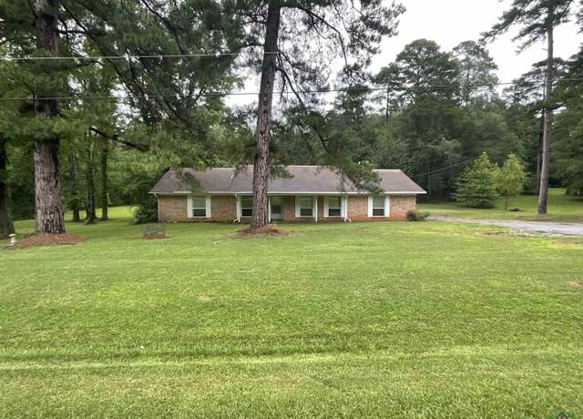 Property at 4108 State Hwy 154, Marshall, TX 75670, 3 beds, 2 baths
