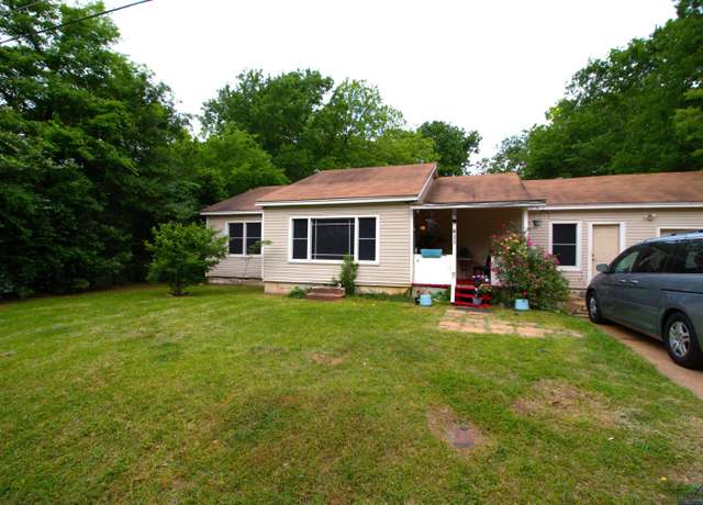 Property at 411 Plainview St, Longview, TX 75604, 4 beds, 1 bath