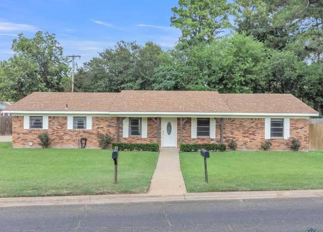 Property at 2312 W Gay Ave, Gladewater, TX 75647, 3 beds, 2 baths