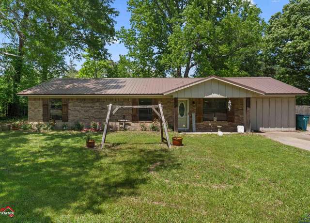 Property at 307 Holt St, Carthage, TX 75633, 3 beds, 2 baths