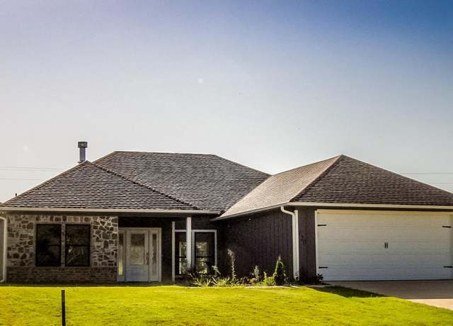 Property at 120 Heartland Way, Diana, TX 75640, 4 beds, 2 baths