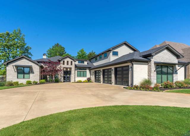 Property at 1112 Masters Way, Longview, TX 75605, 4 beds, 3.5 baths