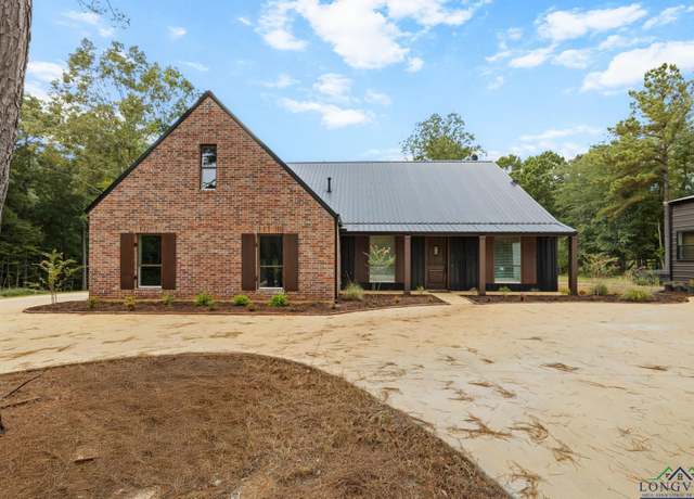 Property at 14157 County Road 173 N, Kilgore, TX 75662, 5 beds, 3 baths