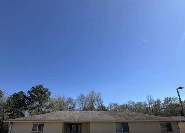 Property at 2307 SE Loop Loop, Carthage, TX 75633, 5 beds, 3 baths