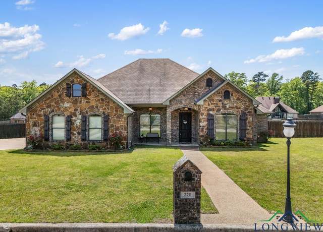 Property at 220 Highland Blvd, Hallsville, TX 75650, 4 beds, 2.5 baths