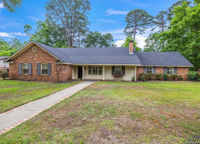 Property at 3 Ramblewood Dr, Longview, TX 75605, 3 beds, 3 baths
