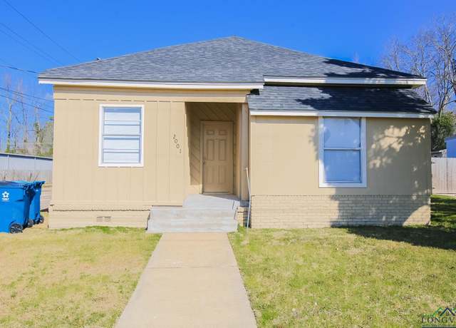 Property at 2001 E Grand Ave, Marshall, TX 75670, 6 beds, 1 bath