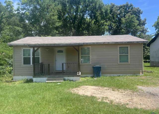 Property at 1504 Kingfish St, Marshall, TX 75670, 3 beds, 1 bath