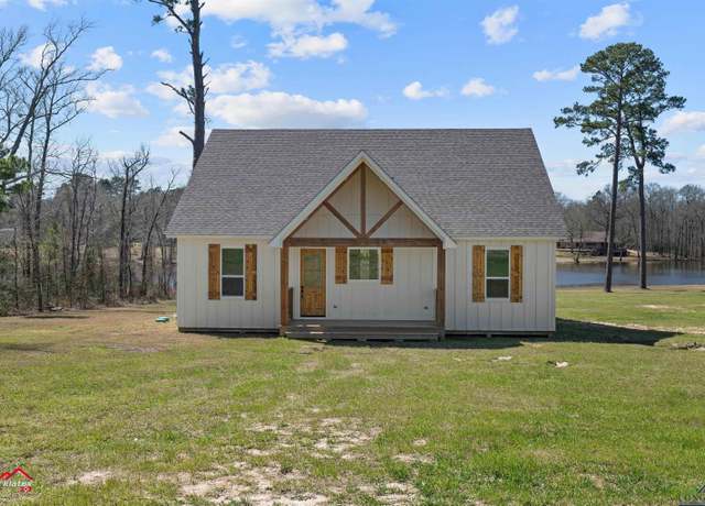 Property at 127 Pr 5836, Carthage, TX 75633, 3 beds, 2 baths