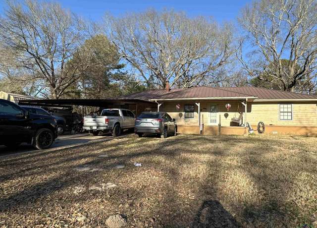 Property at 18335 Fm 1716 E, Tatum, TX 75691, 3 beds, 3 baths
