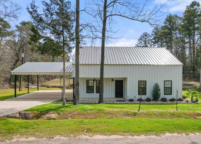 Property at 6537 Club Dr, Gilmer, TX 75645, 4 beds, 3 baths