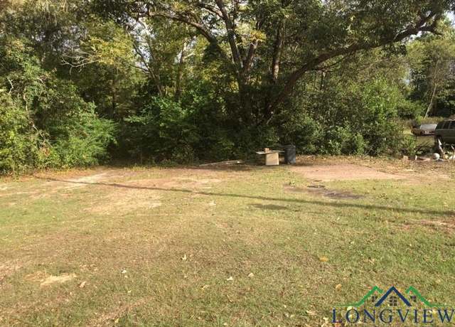 Property at 1105 Millie St, Longview, TX 75602