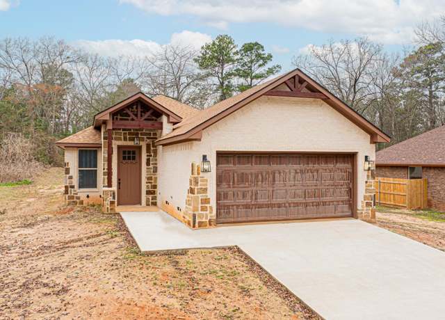Property at 1119 Lilly St, Longview, TX 75602, 3 beds, 2 baths