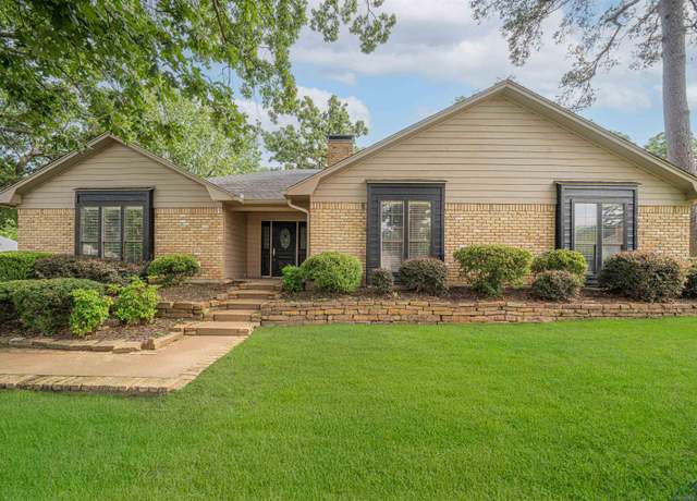Property at 1129 Windsong Ln, Longview, TX 75604, 4 beds, 2 baths