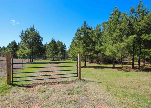 Property at 7104 Pin Oak Rd, Big Sandy, TX 75755