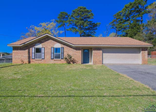 Property at 801 Delia Dr, Longview, TX 75601, 3 beds, 2 baths