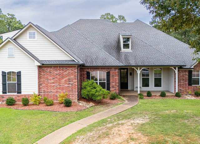 Property at 1208 Lesley Ln, Longview, TX 75604, 4 beds, 2.5 baths