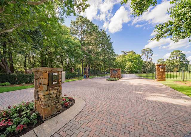 Property at 3 Bridle Path, Longview, TX 75605