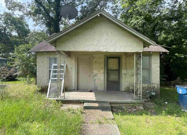 Property at 2608 Teddy St, Marshall, TX 75672, 2 beds, 1 bath