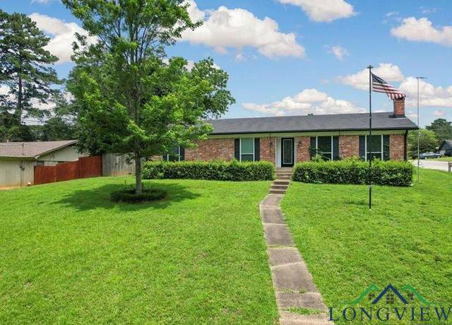 Property at 1009 Sequoyah Ln, Longview, TX 75605, 3 beds, 2 baths
