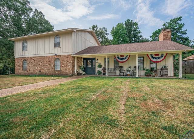 Property at 2906 Regent St, Kilgore, TX 75662, 4 beds, 3 baths