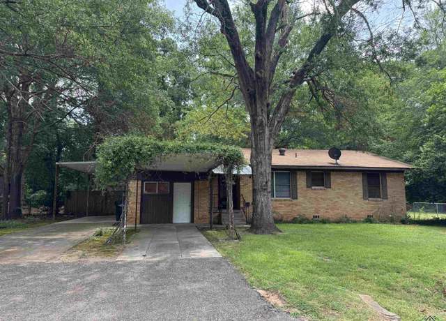 Property at 1438 N Tenth St, Longview, TX 75601, 2 beds, 1 bath