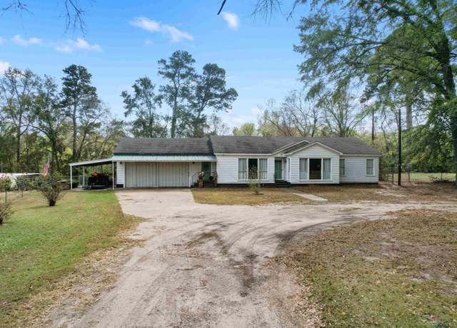 Property at 1969 S Tyler Rd, Gladewater, TX 75647, 2 beds, 1.5 baths