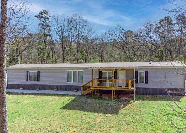 Property at 456 Primrose Rd, Gilmer, TX 75645, 3 beds, 2 baths