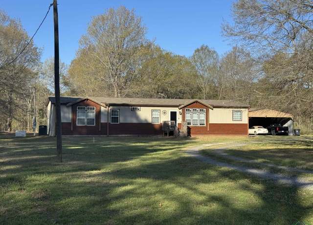 Property at 170 Blue Fox Rd, Marshall, TX 75670, 4 beds, 3 baths