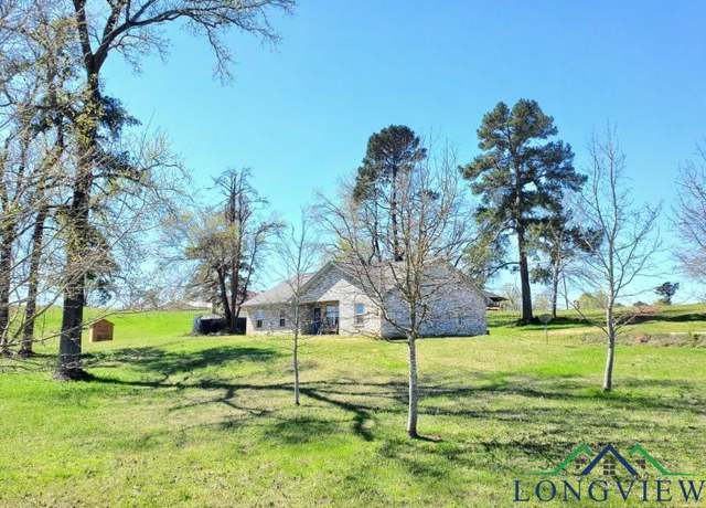 Property at 130 Arabian Ct, Gilmer, TX 75645, 5 beds, 3 baths