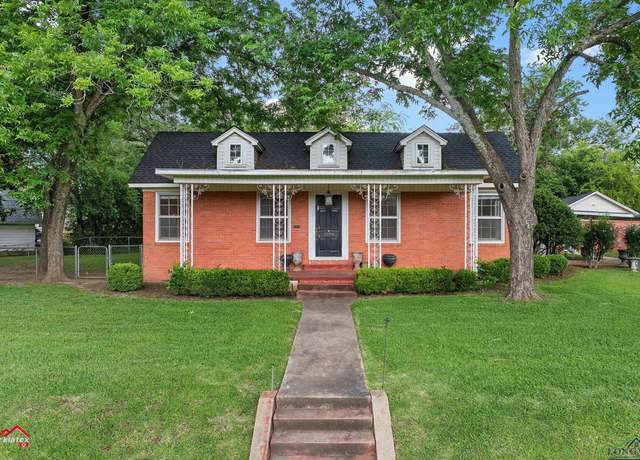 Property at 1204 Collins St, Henderson, TX 75654, 3 beds, 2 baths
