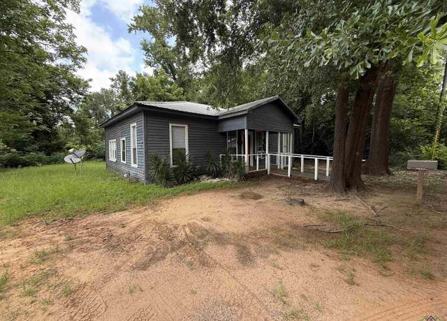 Property at 1305 Pope, Henderson, TX 75652, 3 beds, 1 bath