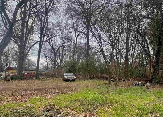 Property at 1304 South St, Marshall, TX 75670