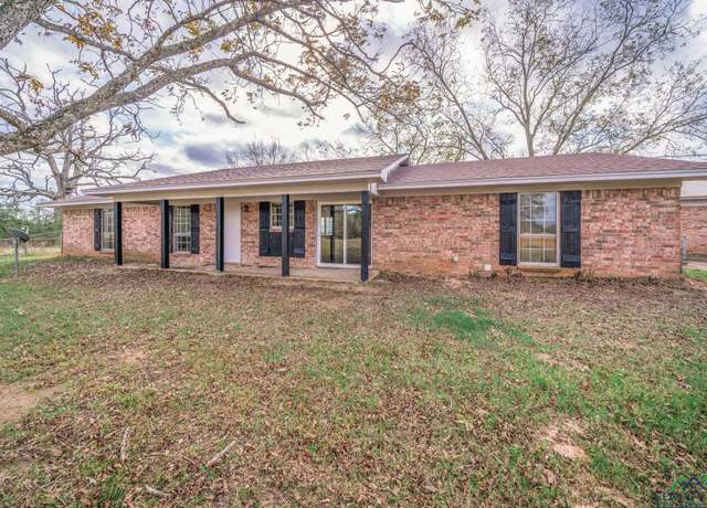 Property at 834 Bertha Jackson Rd, Marshall, TX 75670, 3 beds, 2.5 baths