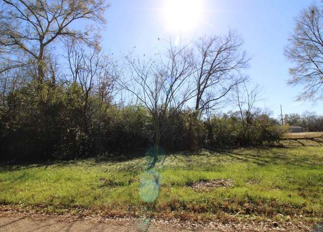 Property at 1520 Gay St, Longview, TX 75602
