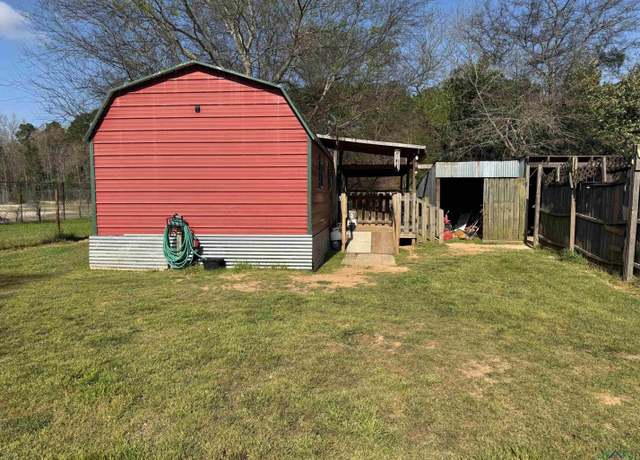 Property at 1829 W Gay Ave, Gladewater, TX 75647, 1 bed, 1 bath