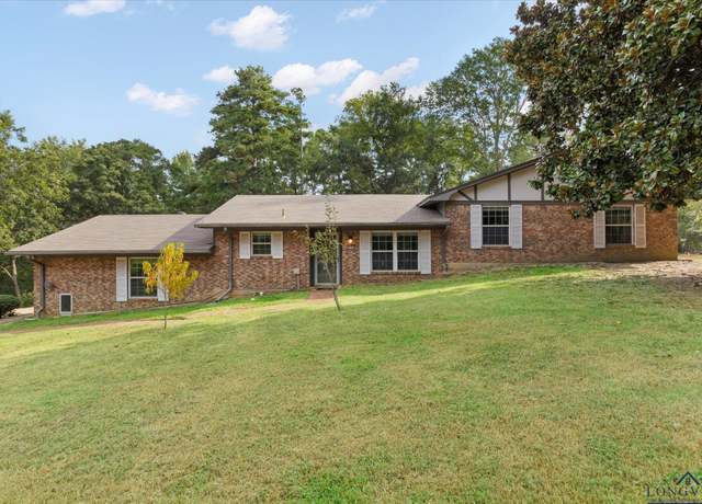 Property at 286 Hall Dr, Longview, TX 75605, 5 beds, 2 baths