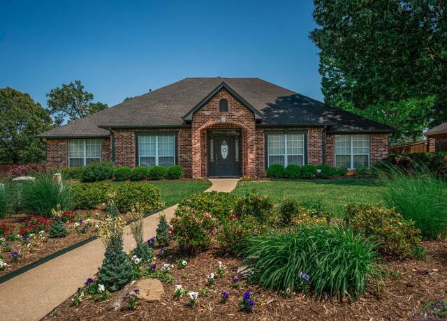 Property at 3312 Saint Andrews Dr, Longview, TX 75605, 4 beds, 3 baths