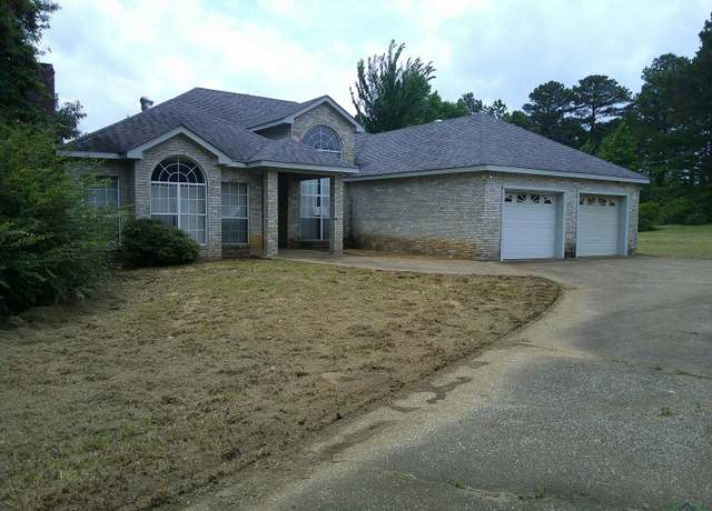 Property at 551 N Cr 223, Henderson, TX 75652, 3 beds, 2.5 baths