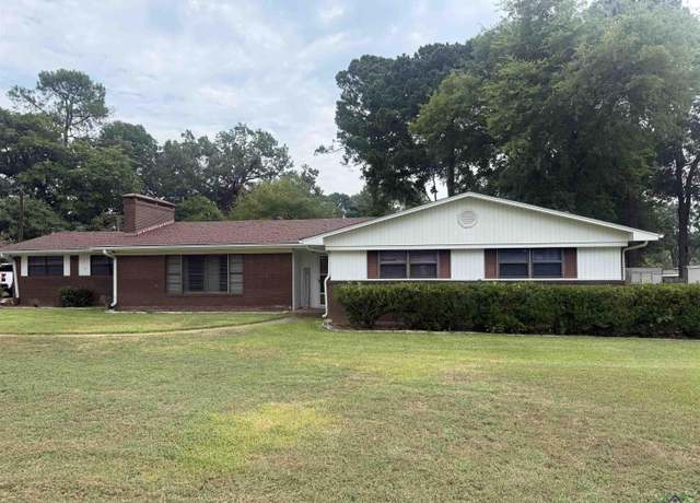 Property at 503 E Fairmont St, Longview, TX 75601, 4 beds, 2 baths