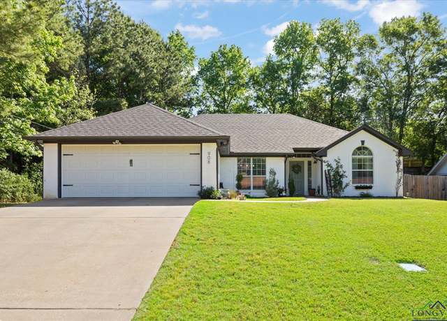Property at 908 Victoria Dr, Longview, TX 75604, 3 beds, 2 baths
